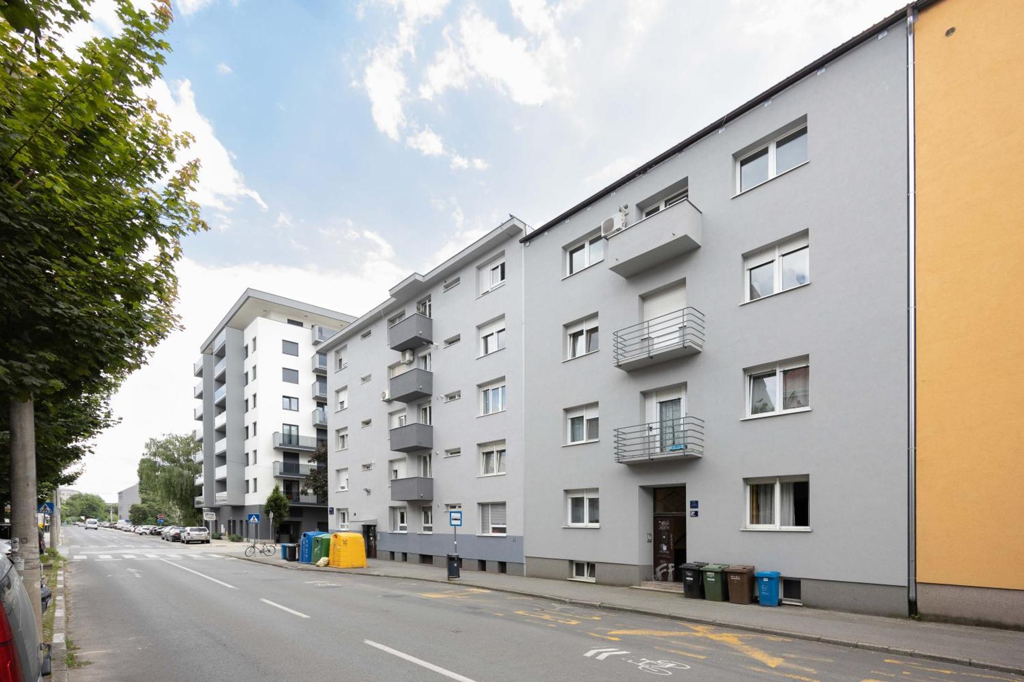 Modern Studio Near City Center 萨格勒布 外观 照片